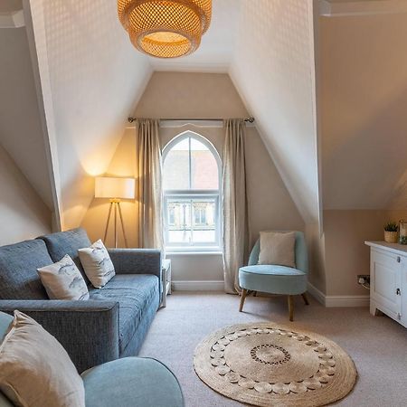 Stowaways Loft Apartamento Whitby Exterior foto