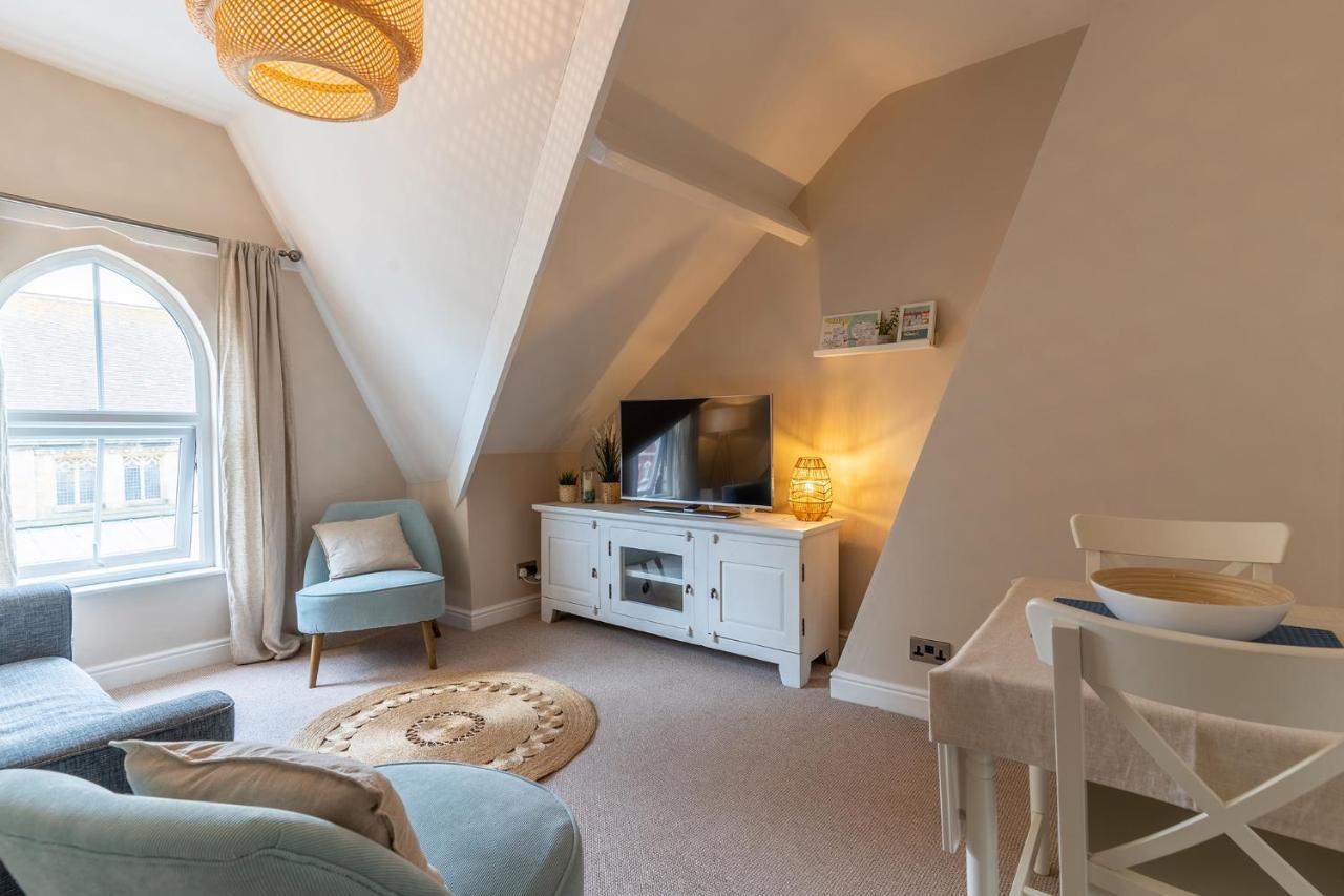 Stowaways Loft Apartamento Whitby Exterior foto