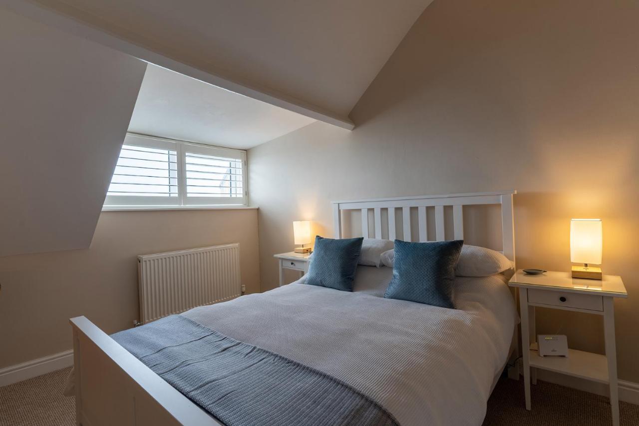 Stowaways Loft Apartamento Whitby Exterior foto